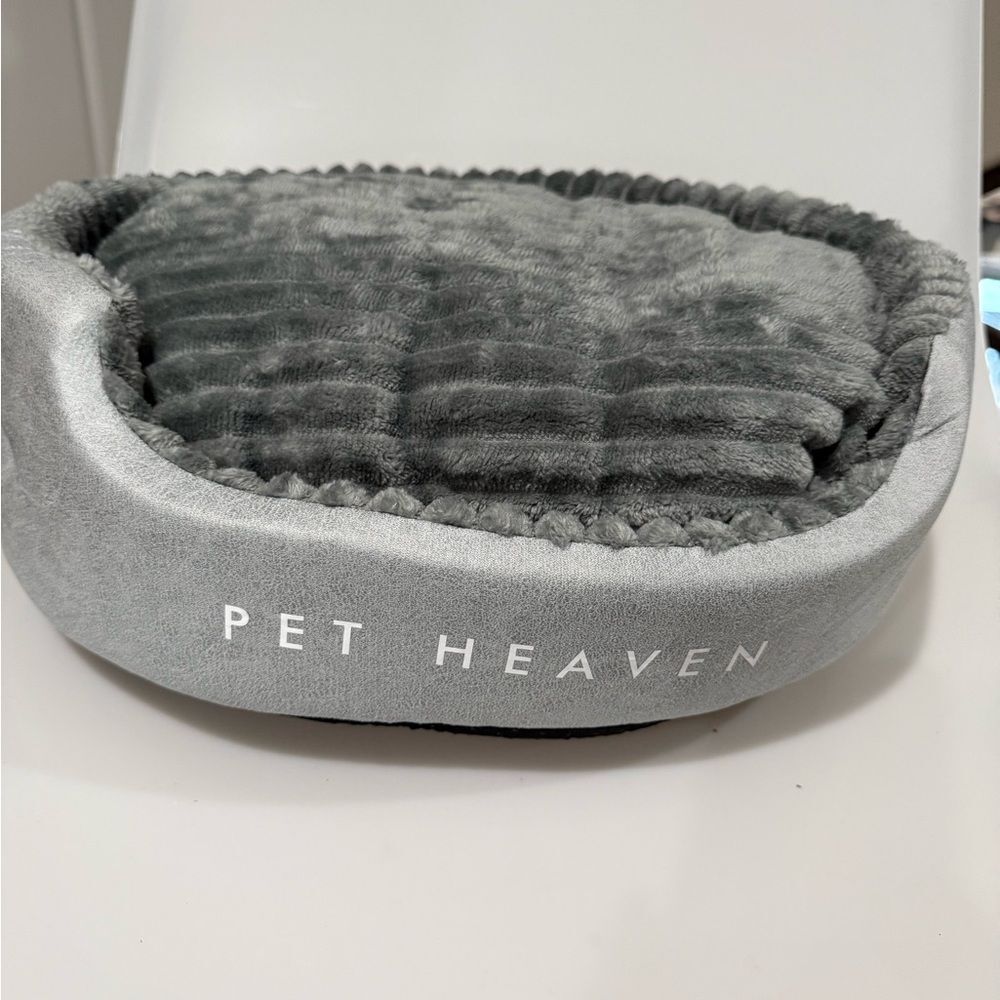 New Gray Small Pet Bedding